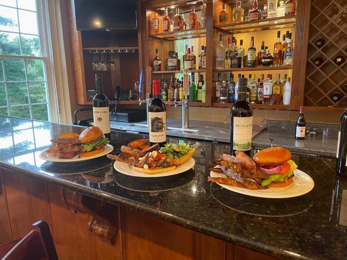 The Woodford Inn 베르사유 외부 사진